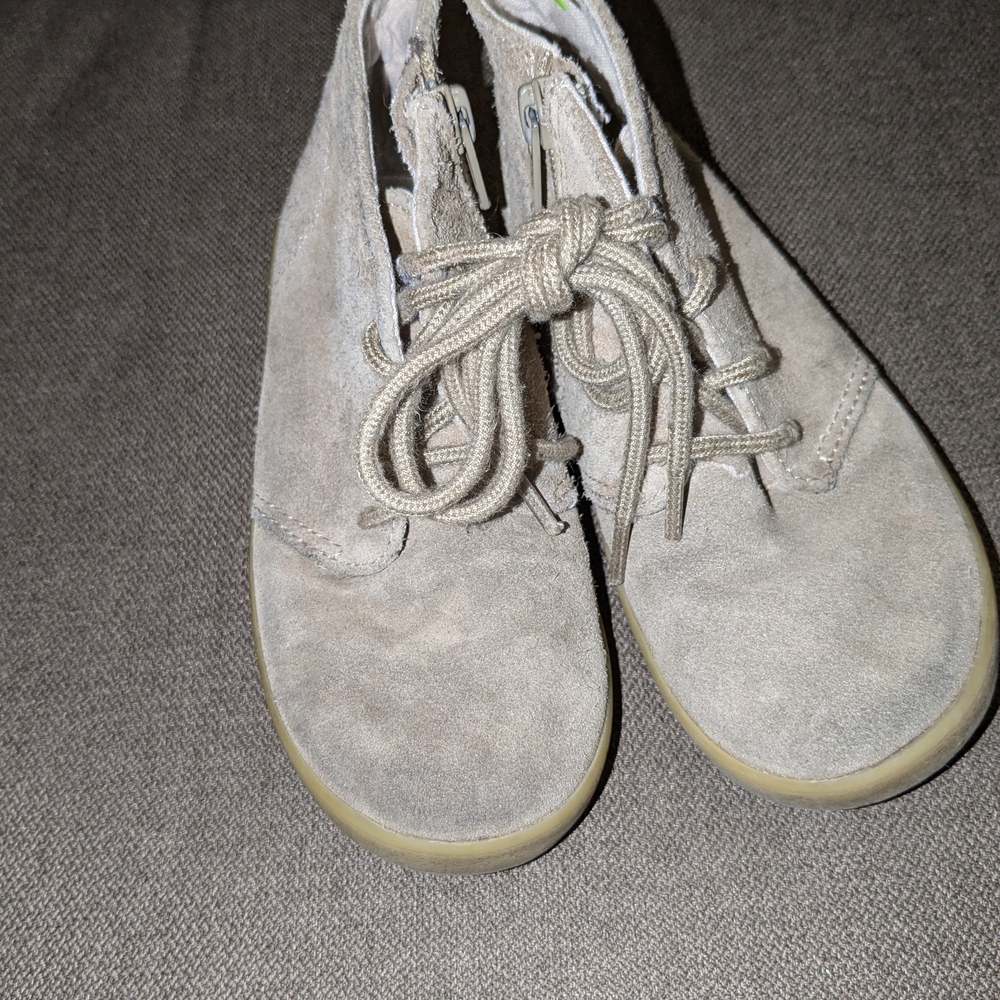 GAP Beige Casual Sneakers